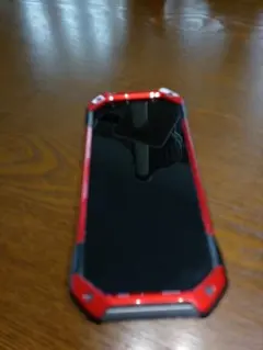 耐衝撃デザイン スマートフォン レッド