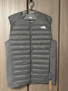 THE NORTH FACE レッドランベスト　新品