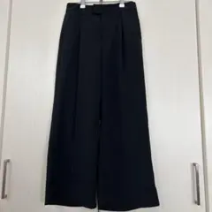 GU ブラック ワイドパンツ センタープレス　Mサイズ
