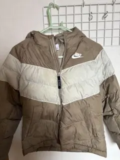 NIKE 140中綿　ジャンパー　ダウンジャケット