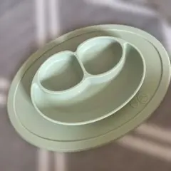 ezpz ミニマット ベビー用食器 シリコン製のサムネイル