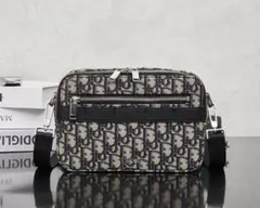 ディオール オブリーク サファリ メッセンジャーバッグ ユニセックス