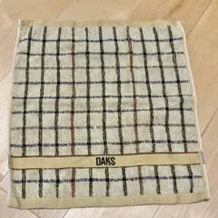 新品未使用 DAKS ベージュ系チェック タオルハンカチ 綿 ハンドタオル