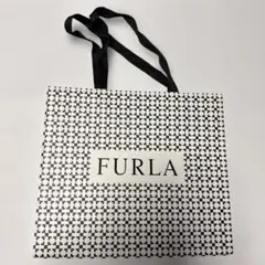 FURLA モノクロ格子模様 ショッパー