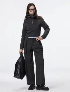 GU ジーユー　ヘリンボーンタックワイドパンツ ヘリンボーン柄 ワイドパンツ S