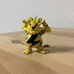 d*2様 ポケモン　エレブー　フィギュア　モンコレ　初期