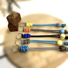 パラコード　ペットボトルホルダー　リュック　ボトルホルダー