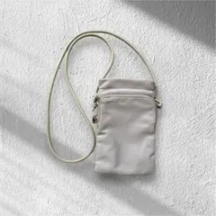 Item thumbnail for item 7f489971-6570-492b-ba6f-0123e36453de