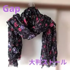 Gap 花柄ストール 黒地 赤紫 エレガント カジュアル