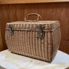 Item thumbnail for item 8c0b2b4e-5081-43b5-a15e-10f7b1cd4a61