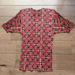 PLEATS PLEASE ISSEY MIYAKE 総柄 半袖カットソー 3のサムネイル