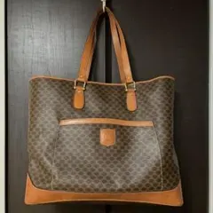 Item thumbnail for item ca11fe62-33e7-4ff3-9372-e9c84b8f54b6