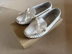 ゆ*か様 REGAL（リーガル）ホワイトレザー モカシンシューズ