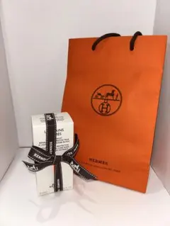 【新品・未使用】HERMÈS スキンケア 50ml ギフトのサムネイル