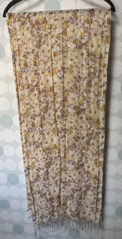 アクシーズ　花柄ストール