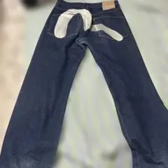 evisuデニムパンツ