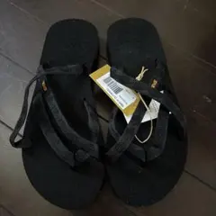 Teva サンダル オロワフ ブラック レディース 新品のサムネイル