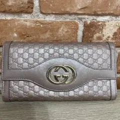 値下げ！急げ！GUCCI デニム 長財布 パール調ロゴ - メルカリ