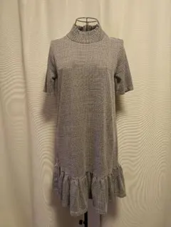 ZARA ザラ　カットソーワンピース　ギンガムチェック　フリル
