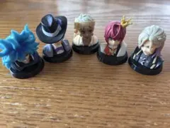 ツイステッドワンダーランド　フィギュアセット 5体