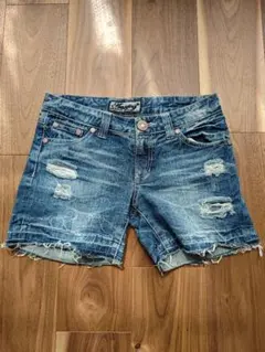デニムショートパンツ ダメージ加工