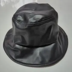 【フォロー割5%オフ❗️新品タグ付き！】SpRay　バケハ　帽子　レザー　黒