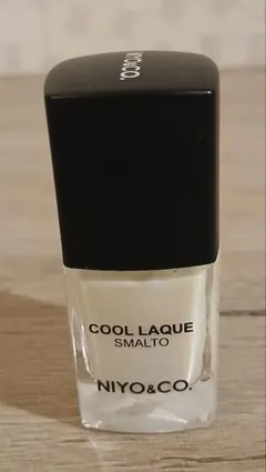 NIYO&CO. ホワイト色 ネイルカラーのサムネイル