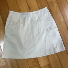 NIKE GOLF　ナイキゴルフ　インパン付きベージュスカート
