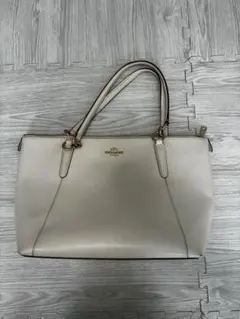 【美品】COACH トートバッグ ベージュ ゴールド金具 定価7万円