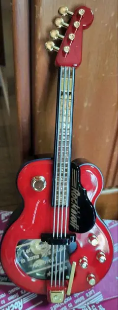 Item thumbnail for item 6d0e0375-1506-42f3-9c6e-5c5a1da60075