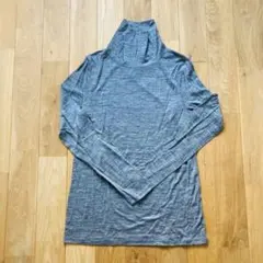 【新品】高品質メリノウール100% 薄手タートルネックカットソー　ライトグレー杢