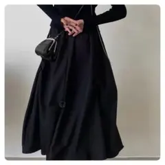 フレアスカートロング丈小さな バラモチーフを散りばめたLサイズ＊新品＊未使用品