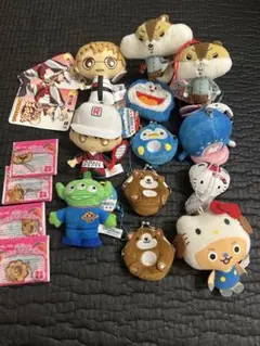 キャラクターぬいぐるみ・キーチェーン24個 キティーディズニーご当地まりもっこり