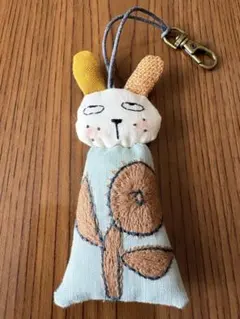 ハンドメイドミナペルホネン ぬいぐるみキーホルダー ペア（土日限定