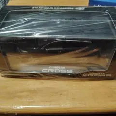 トヨタ カローラクロス ミニカー