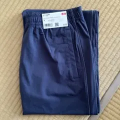 ユニクロ。ウルトラ　ストレッチ　アクティブ　トラックパンツ。Sサイズ。新品未使用