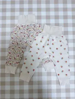 futafuta 腹巻き付きパンツ　花柄