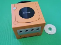 ゲームキューブ オレンジ 本体　ゲームボーイプレイヤースタートアップディスク付き