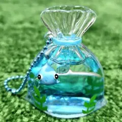 金魚　キーホルダー　水族館　水槽　アクアリウム　熱帯魚　おもちゃ　プレゼント　魚のサムネイル