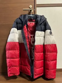 Tommy Hilfiger フード付きダウンジャケット