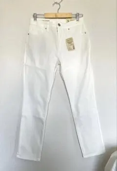 無印ホワイト ストレートパンツ 新品のサムネイル