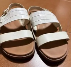 Cole Haan レザーサンダル W23567 22.5cmのサムネイル