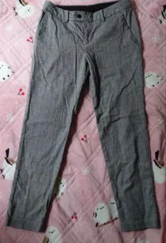 【ユニクロ】チェック柄スリムフィットカジュアルパンツ