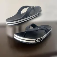 【美品】Crocs クロックス バヤバンド フリップ サンダル 24cm