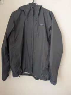 patagonia トレントシェル　m グレー