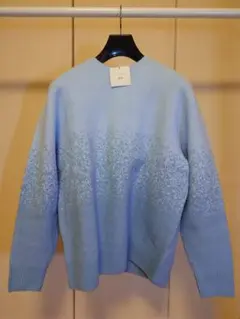 ユニクロ　スフレヤーングラデーションクルーネックセーター　Lサイズ 水色