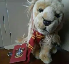 【新品】Harry Potter GRYFFINDOR ぬいぐるみ +パスケースのサムネイル