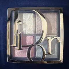 DIOR バックステージグロウマキシマイザーパレット　002