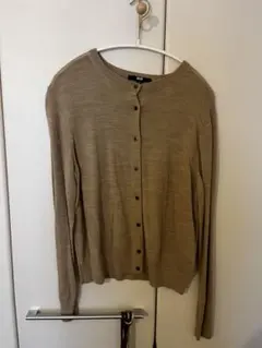 ユニクロ　メリノクルーネックカーディガン　グレー商品番号: 469411