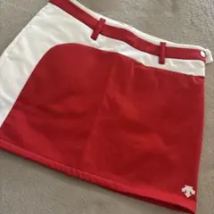 DESCENTE GOLF スカート レッド ホワイト 64のサムネイル